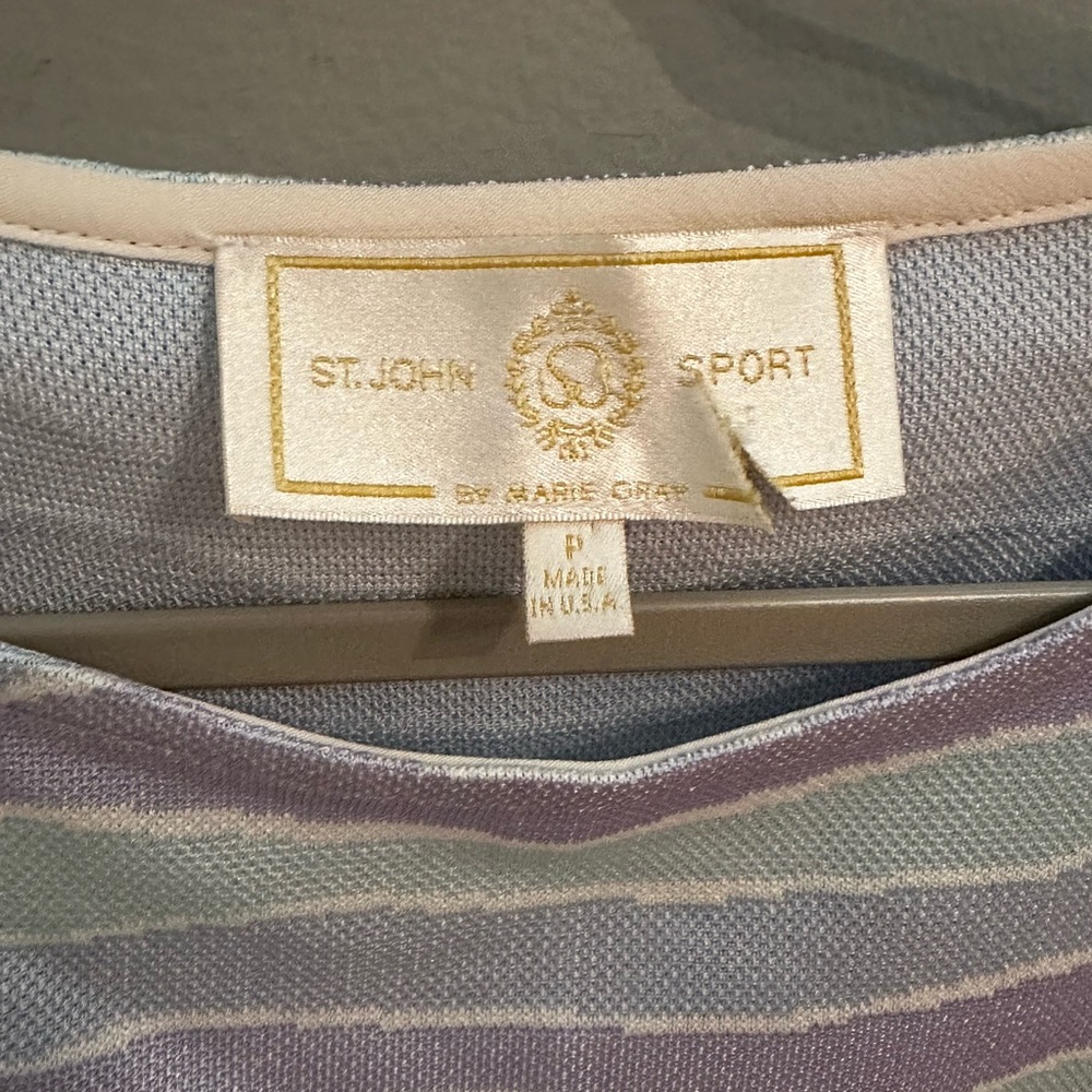 NWT St John Sport Striped Shell Top - Picture 5 of 5